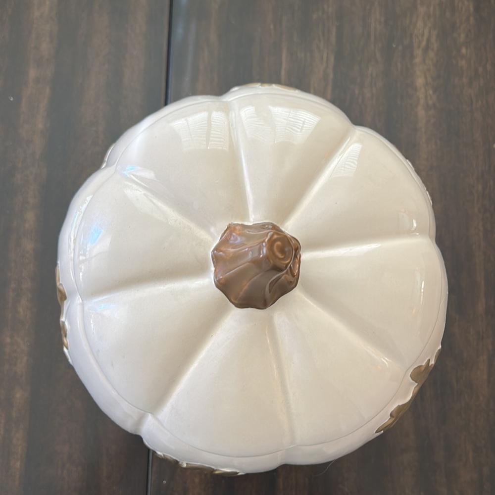 Thanksgiving or Fall Ceramic Cookie Jar - Picture 2 of 6
